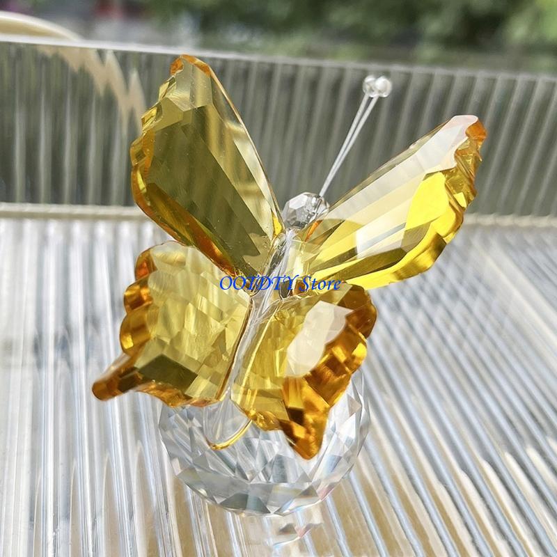 Paper Weight Crystal - 367A تمثال فراشة كريستال مع زخرفة